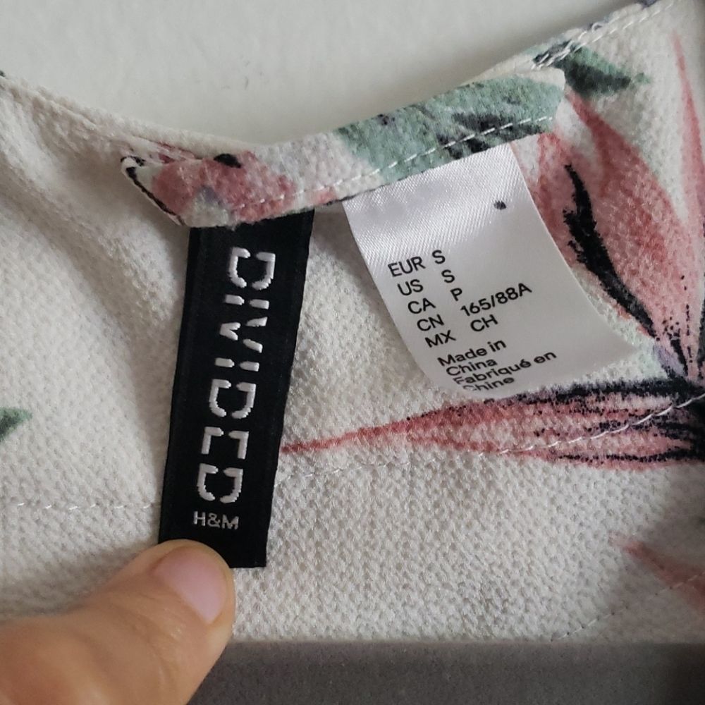Floral Print Open-Front Lightweight Cardigan  - White/Pastel - Picture 5 of 7